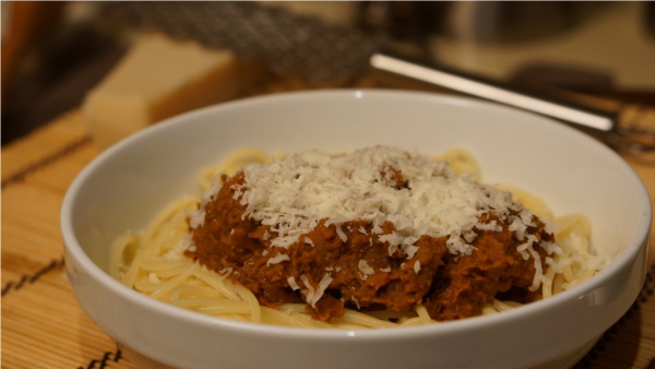 Espaguetis boloñesa con lentejas (Vegetariana)